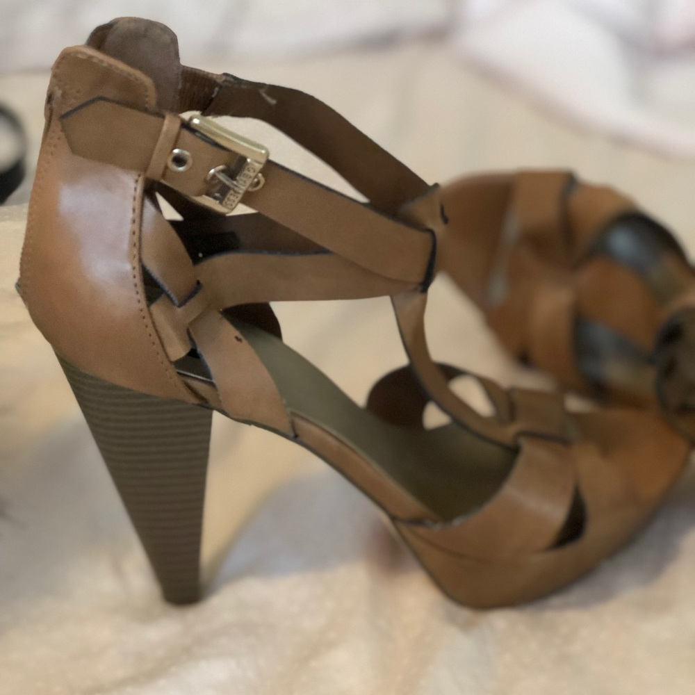 G by Guess High Heels Size 9